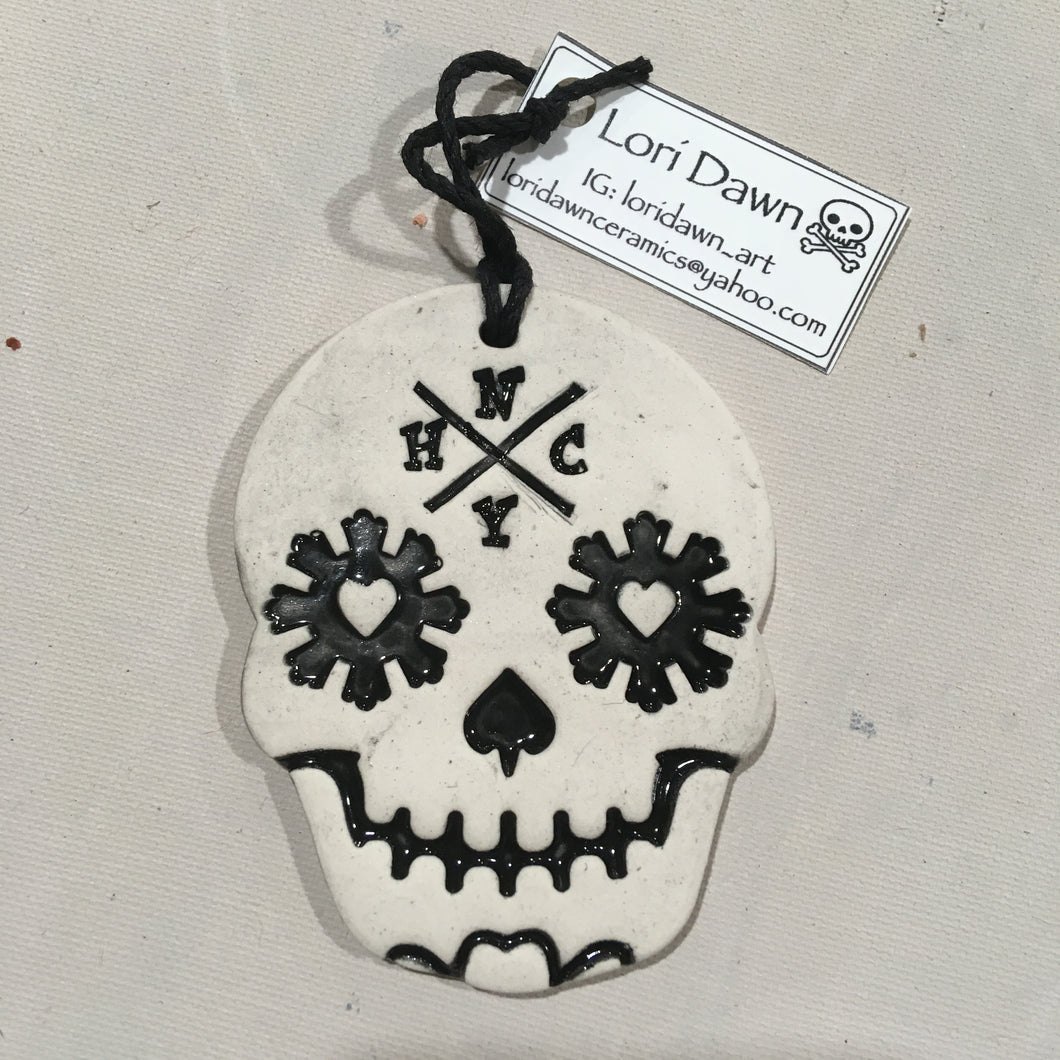 nyhc skull ornament