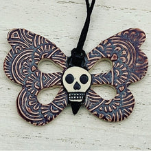 Load image into Gallery viewer, lil skully butterfly