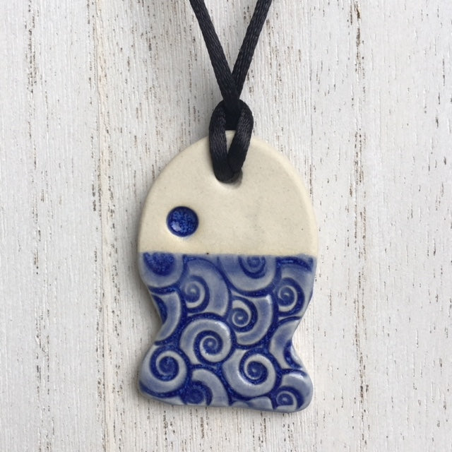 blue fish pendant